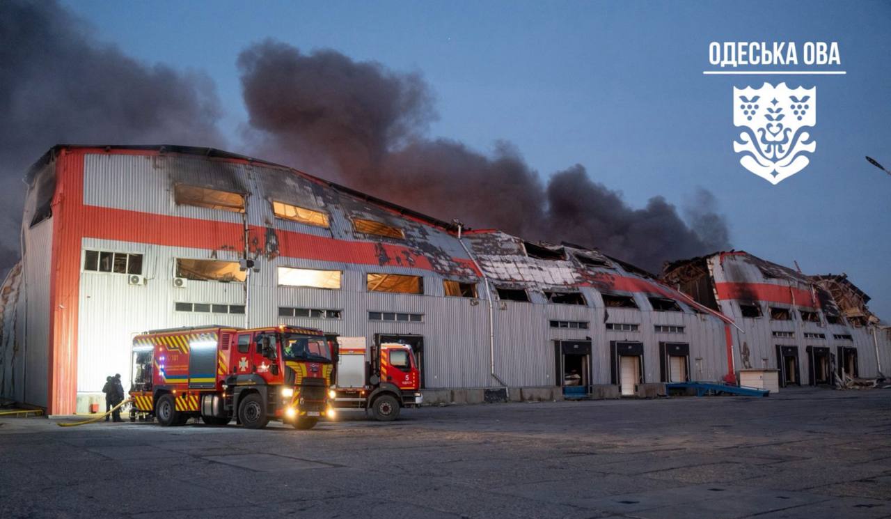 Знищений росіянами склад. Фото: Одеська ОВА