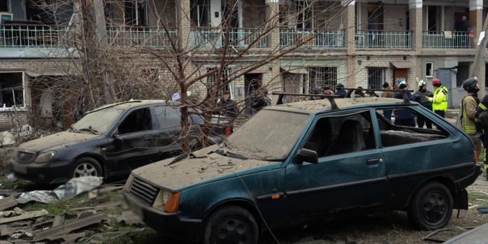 Рашисти вдень 17 грудня вдарили КАБами по Запоріжжю, фото: Національна поліція