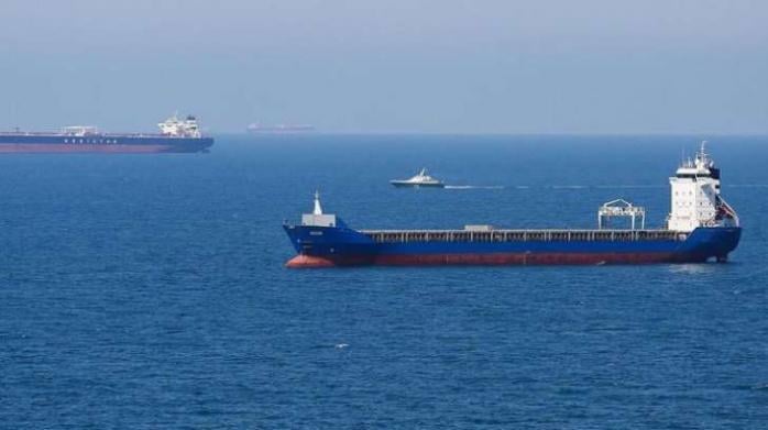 Флот танкерів з російською нафтою застряв біля узбережжя Китаю. Фото: