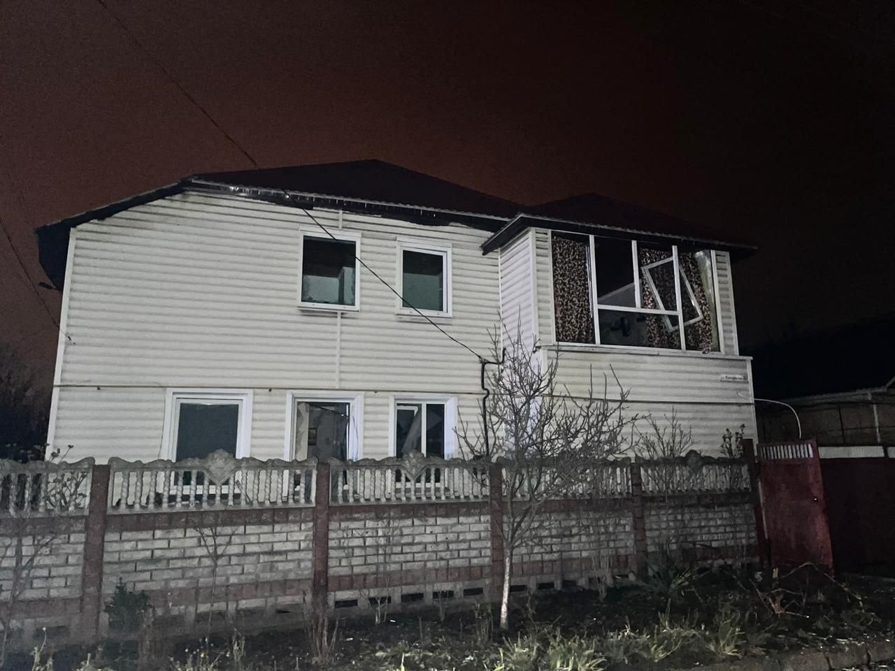 Окупанти масовано атакували дронами Черкаси. Фото: ОВА