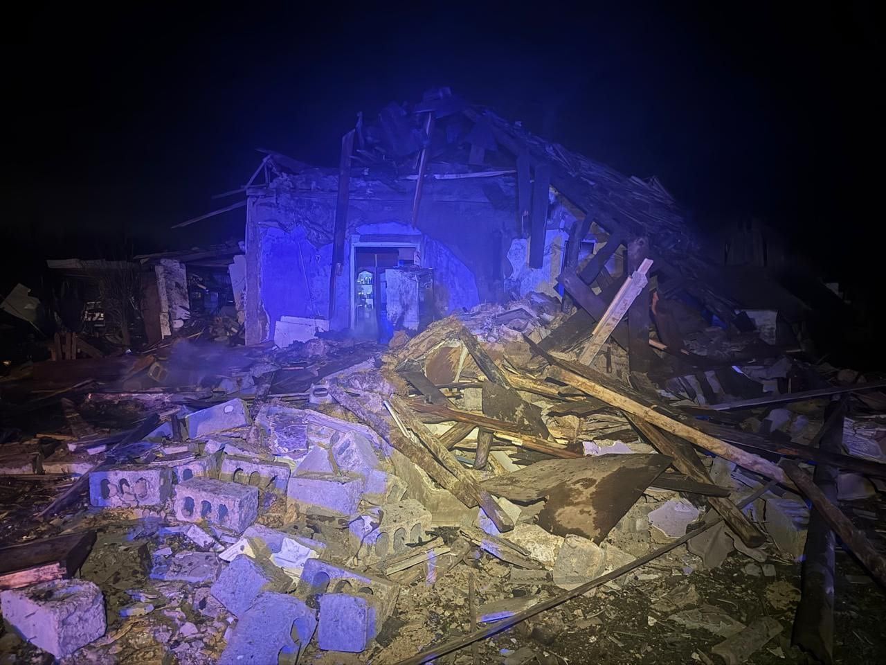 Армія РФ обстріляла Кривий Ріг, четверо осіб постраждали. Фото: ОВА