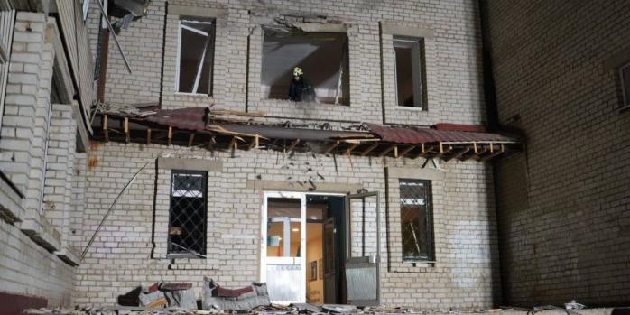 Последствия удара российского дрона по Запорожью, фото: Запорожская ОВА