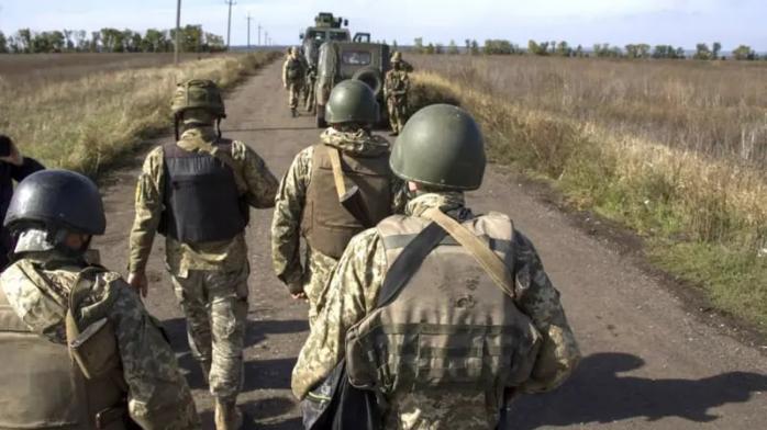 Україна готова відвести війська з&nbsp;лінії фронту, якщо Росія зробить те&nbsp;саме,&nbsp;&mdash; Financial Times.