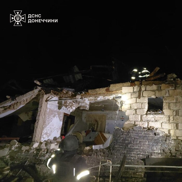 Наслідки російської атаки по Краматорську, фото: ДСНС