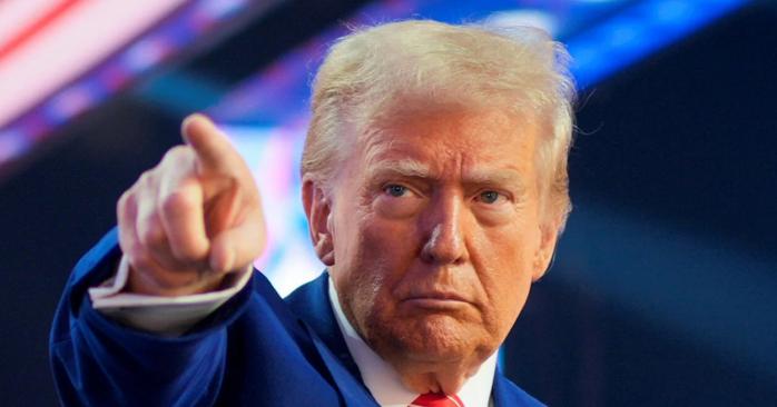 Дональд Трамп заявив, що не вірить в атаку України на резиденцію Володимира Путіна. Фото: 