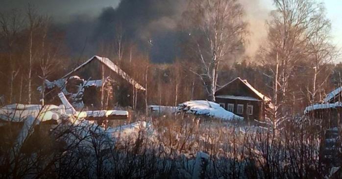 Генштаб ЗСУ підтвердив ураження арсеналу ГРАУ в Костромській області РФ. Фото: 