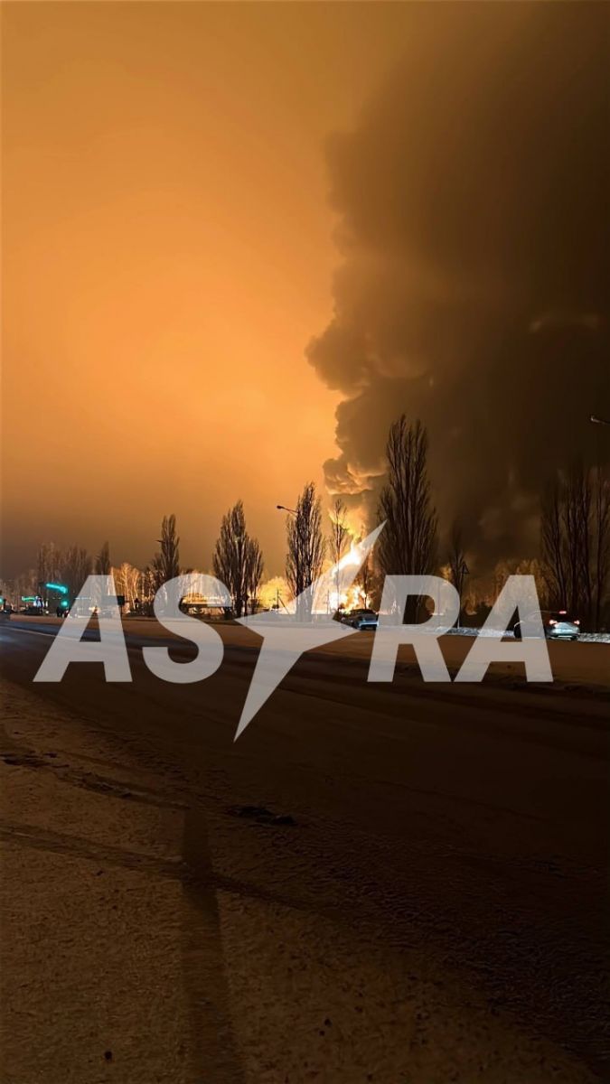 Пожежа на нафтобазі в Бєлгородській області. Фото: соцмережі