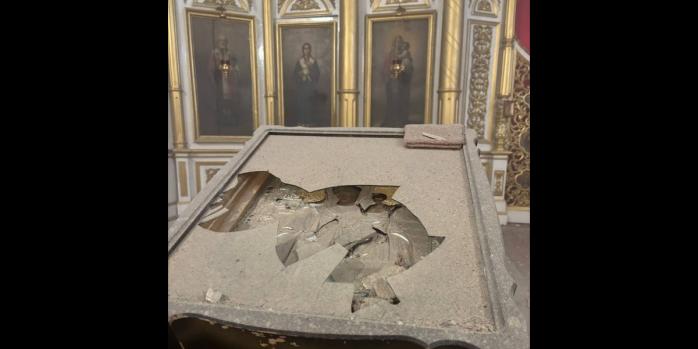 Наслідки російського обстрілу Херсона 7 січня, фото: Херсонська єпархія УПЦ