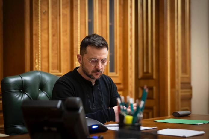 Володимир Зеленський призначив чотирьох нових голів ОВА. Фото: ОП