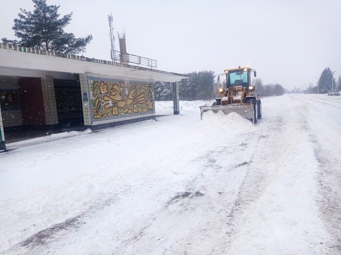 Негода охопила більшість областей України, фото: Мінгромад