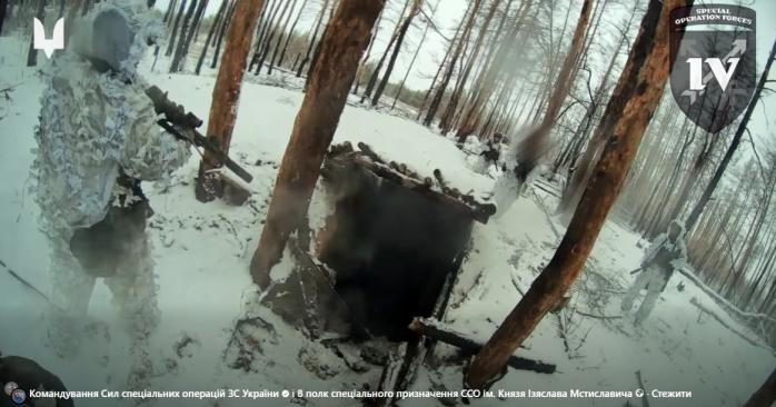 ССО показали бойову роботу за -15&deg; у лісі. Скріншот з відео