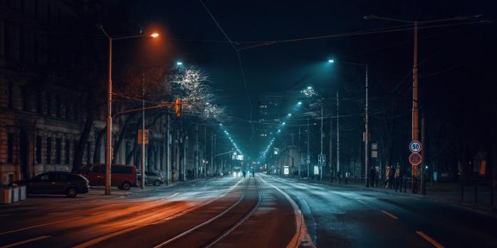 В Україні продовжуються відключення електроенергії, фото: PxHere