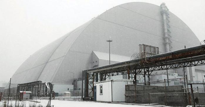 ЧАЭС потеряла внешнее электроснабжение после ночного обстрела РФ. Фото: 