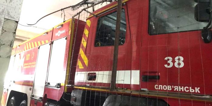 Наслідки удару російського дрона у Слов&rsquo;янську, фото: ДСНС