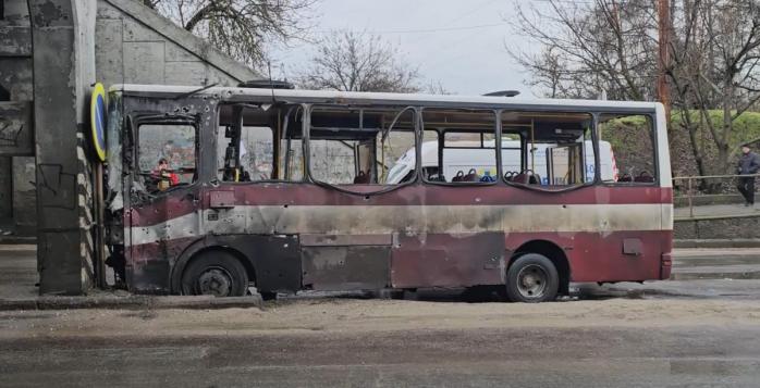 Последствия российских обстрелов Херсона 30 января 2026 года, фото: Херсонская ОВА