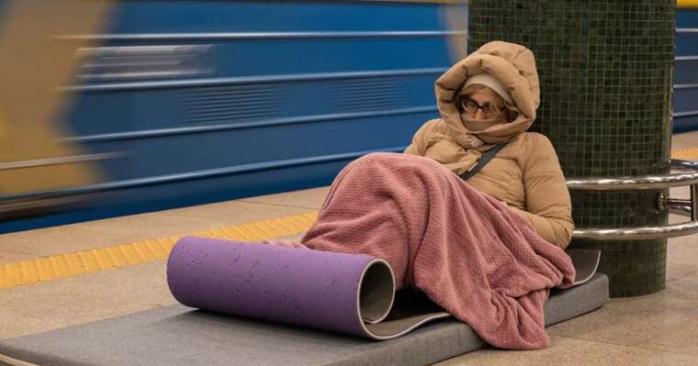 Українці не отримуватимуть платежі за послуги, яких не було. Фото: 