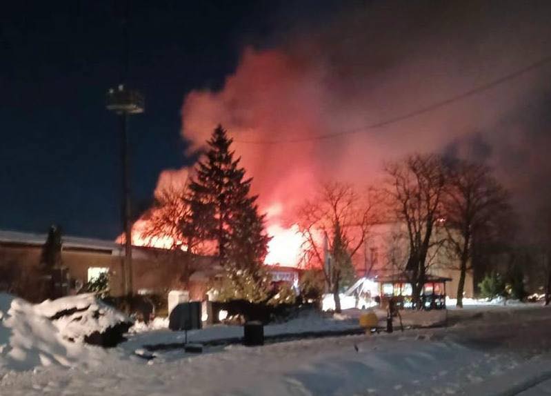 Наслідки атак на Конотоп. Фото: Олексій Кулеба