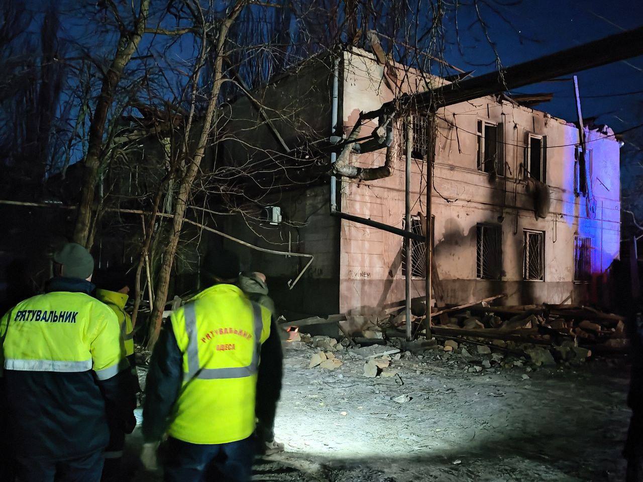 Армія Росії атакувала житлові райони Одеси, є постраждалі. Фото: МВА