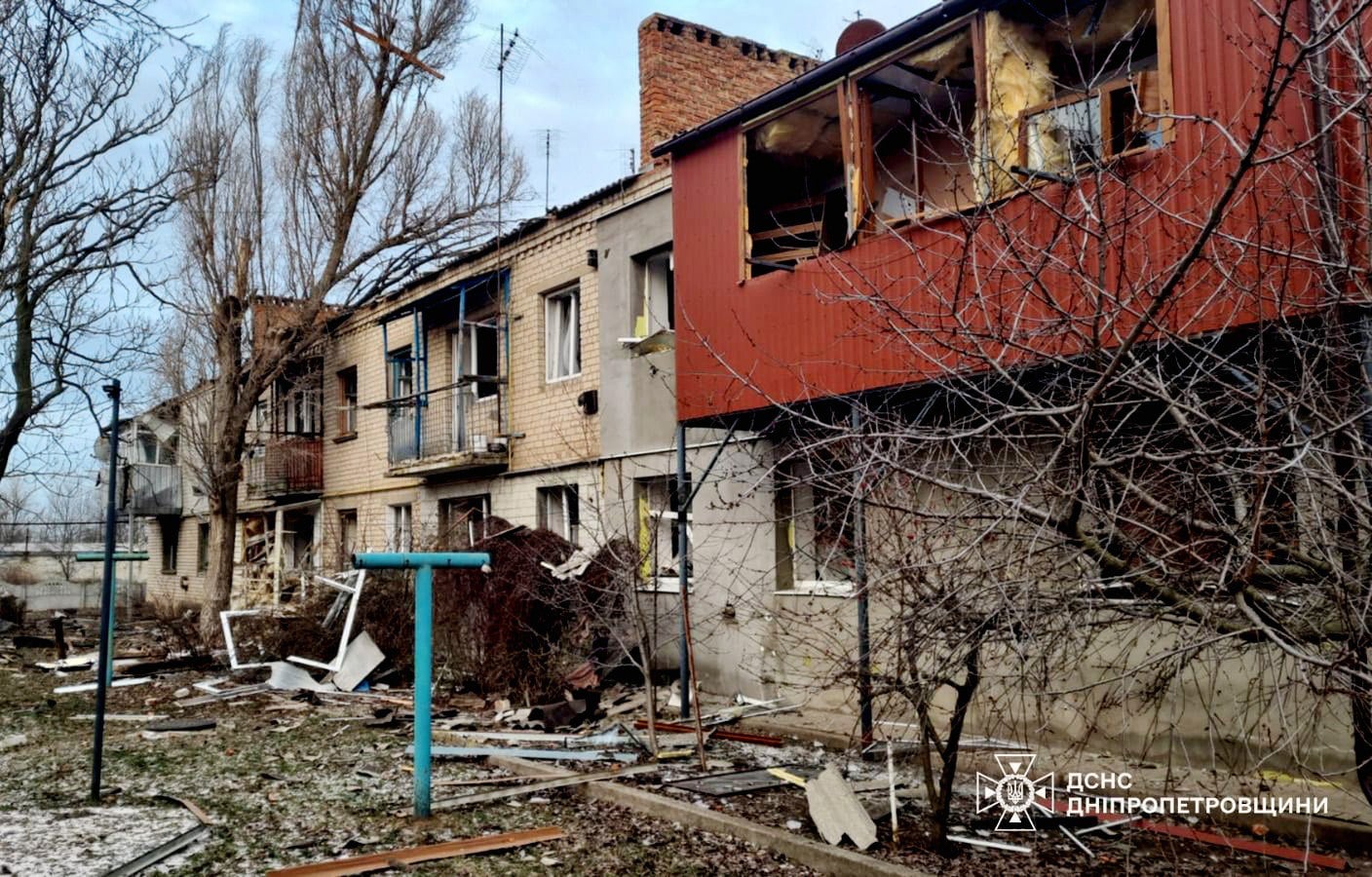 Армія РФ вдарила Дніпропетровщині. Фото: ДСНС