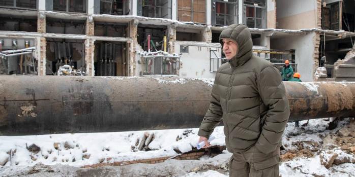 Наслідки російських обстрілів Дарницької ТЕЦ, фото: Віталій Кличко