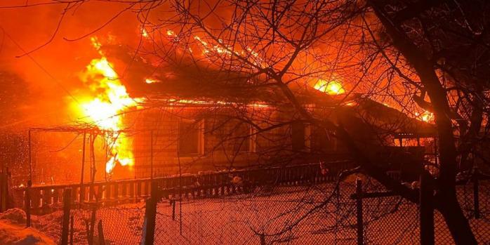 Последствия российской атаки на Новгород-Северский в ночь на 9 февраля, фото: Национальная полиция