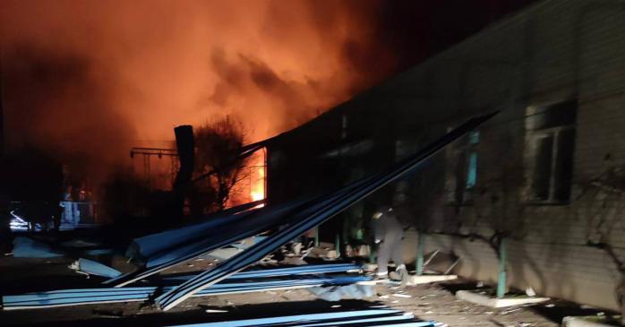 Россияне обстреляли энергетическую инфраструктуру Одесской области. Фото: ОВА