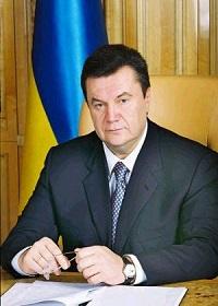 Янукович по случаю Крещения призвал украинцев к всепрощению