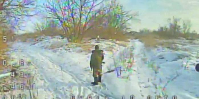 Уничтожение российских захватчиков, скриншот видео