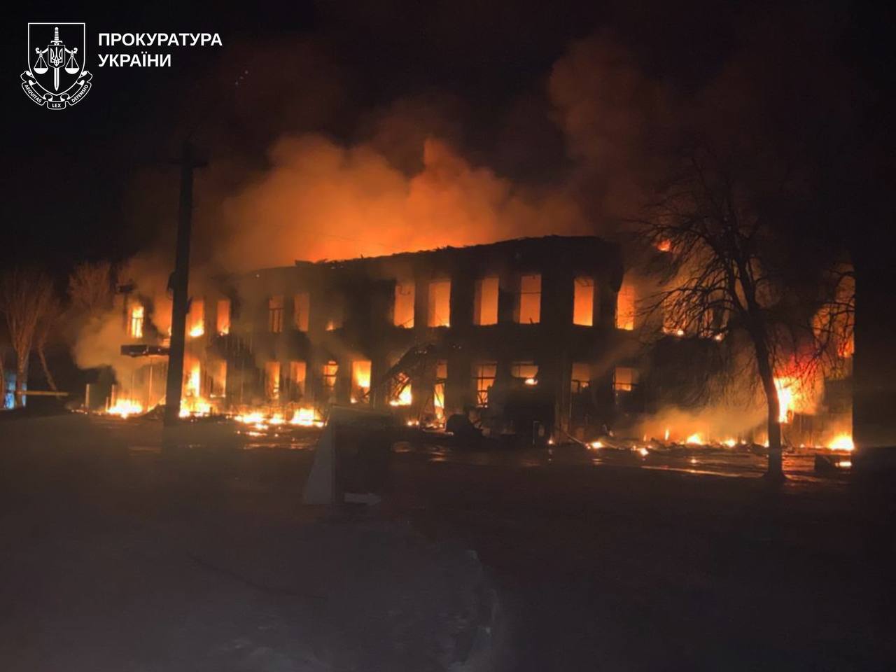 Наслідки обстрілів. Фото: прокуратура