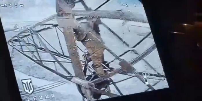 Уничтожение российских захватчиков, скриншот видео