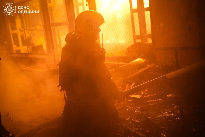 Наслідки російської атаки на Одещину 13 лютого, фото: ДСНС