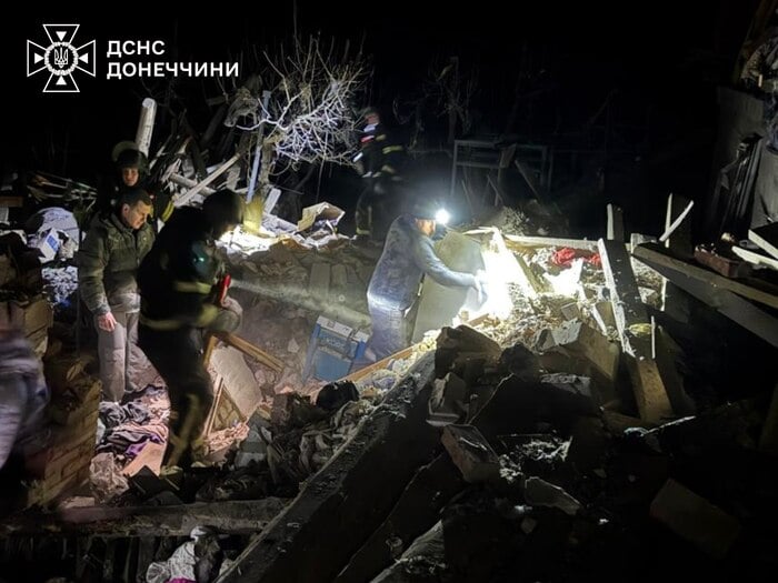 Наслідки російського авіаудару по Краматорську, фото: ДСНС