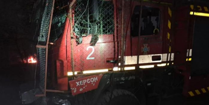 Последствия российских обстрелов Херсона, фото: ГСЧС