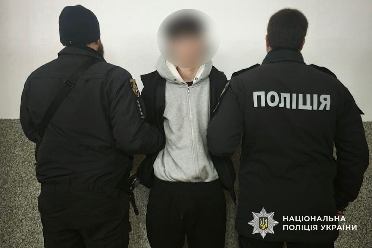 У Дніпрі неповнолітні жорстоко побили військовослужбовця ЗСУ. Фото: НПУ