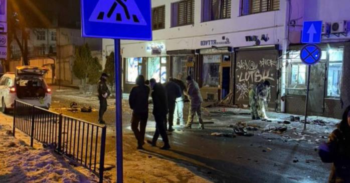 Суд отправил под стражу подозреваемую во взрыве в центре Львова. Фото: 