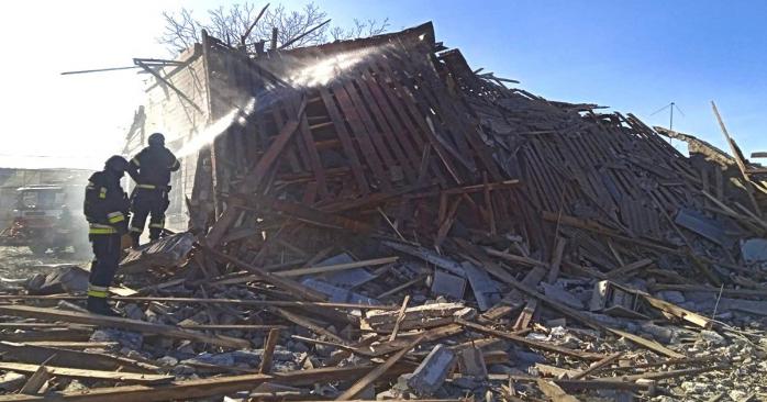 Росіяни завдали авіаударів по Харківщині, є загиблі та поранені. Фото: 