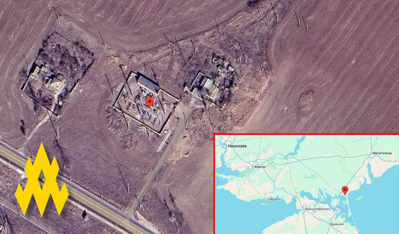 Армія РФ посилила охорону нової електропідстанції в окупованому Генічеську. Фото: АТЕШ