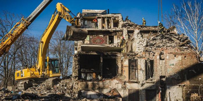 Последствия российского ракетного удара по Харькову, фото: Игорь Клименко