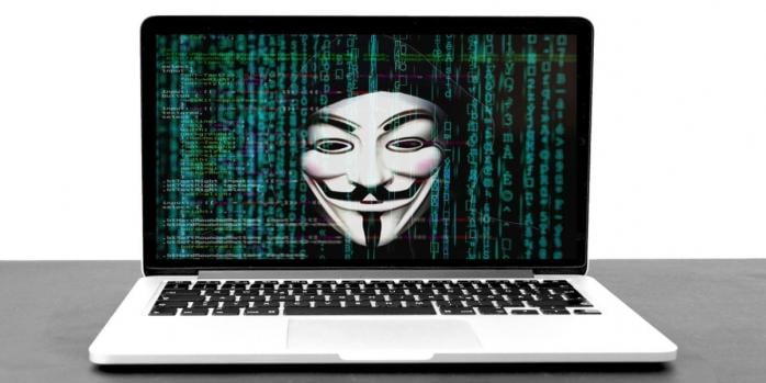 «Ощадбанк» подвергся хакерским атакам