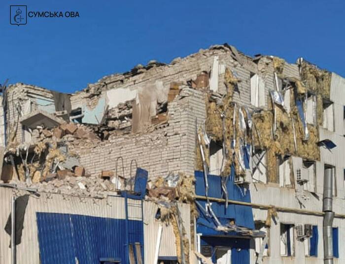 Наслідки російських авіаударів по Сумщині, фото: Сумська ОВА