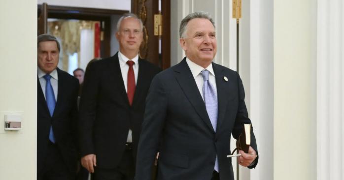 Команды США и России провели новую встречу во Флориде. Фото: 