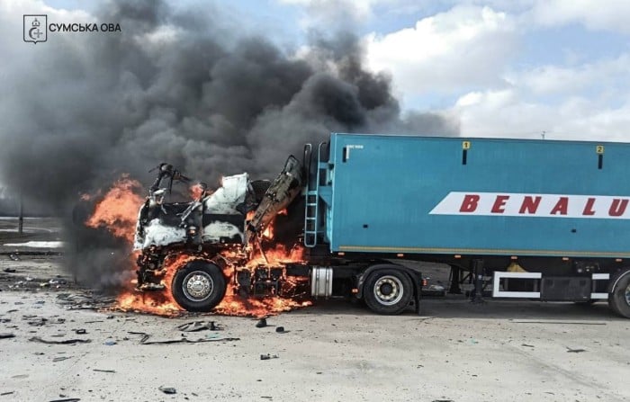 Наслідки російського удару, фото: Сумська ОВА