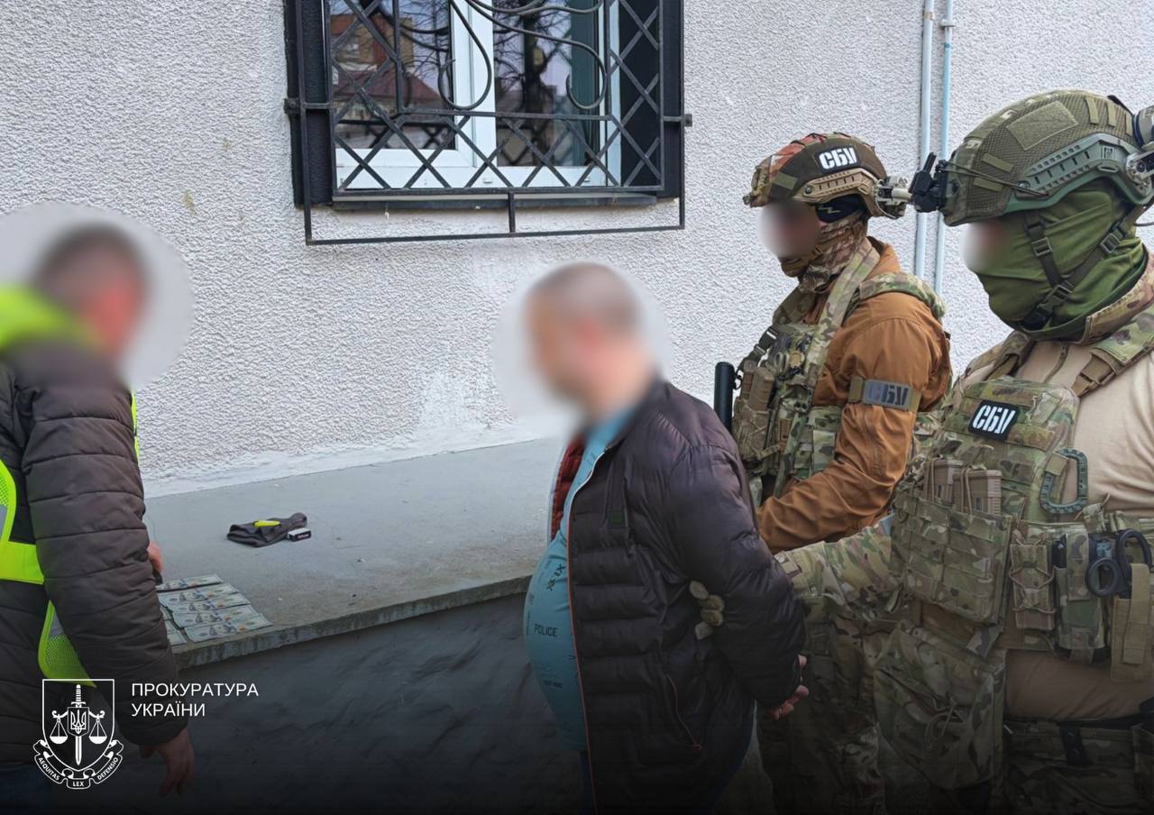 Посадовець ТЦК на Прикарпатті погорів на вимаганні грошей. Фото: ОГП