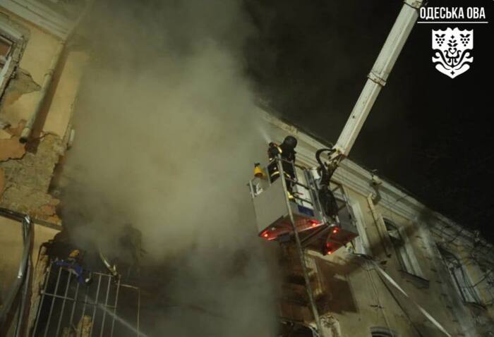 Наслідки атаки російських безпілотників на Одесу, фото: Олег Кіпер