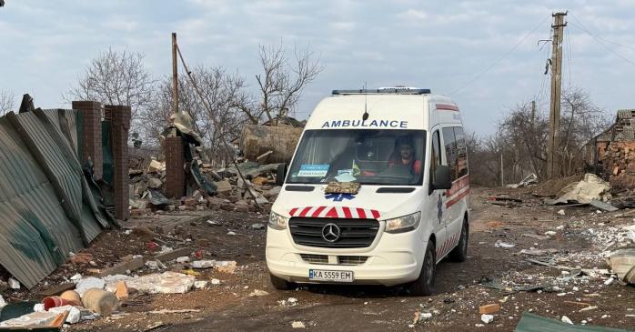 Армія РФ атакувала евакуаційне авто на Донеччині. Фото: Євген Каплін у Facebook