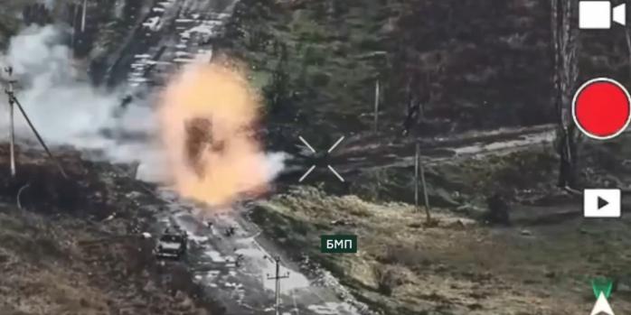 Уничтожение российских захватчиков, скриншот видео