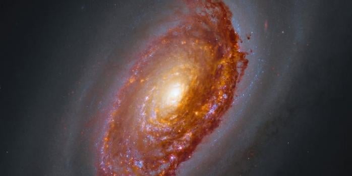 Галактика &laquo;Чорне око&raquo;, фото: NASA