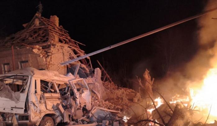 Наслідки російських ударів по Донеччині, фото: ДСНС