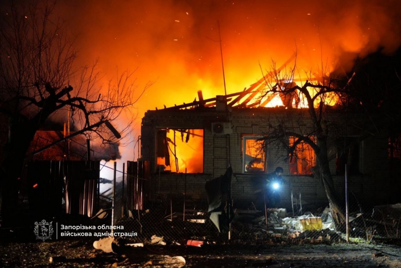 Наслідки обстрілу. Фото: Запорізька ОВА