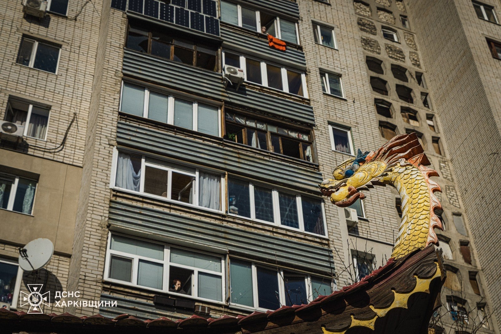 Наслідки обстрілу Харкова. Фото: ДСНС